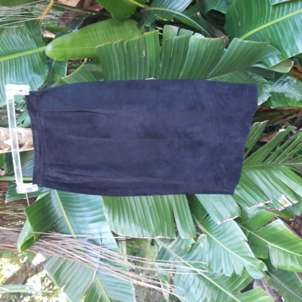 Suede pencil skirt